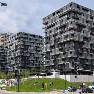 Stylish Studios with Parking near Spodek Arena by Noclegi Renters
