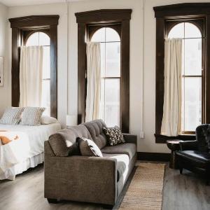 The Neighborhood Lofts