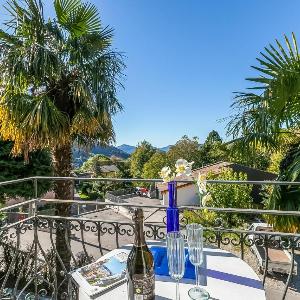 Casa Naima: Family House | Terrace & Peaceful Location - Happy Rentals