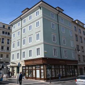 Hotiday Trieste Corso Italia