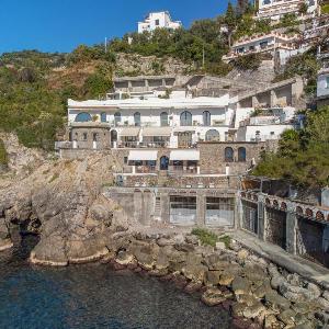 AMORE RENTALS - Villa La Torre