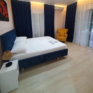 Maizon Rooms