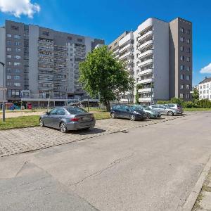 Elegant Green Apartment Jabłońskiego in Rzeszów with Air Conditioning by Noclegi Renters