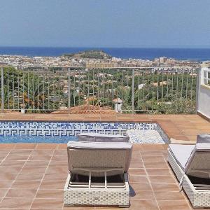 Casa Menta Denia