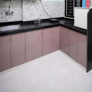 Urban Comfort Modern Private 1BHK Couple Friendly