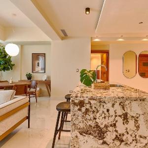 Lux Arpel Experience Downtownsd Poolgym