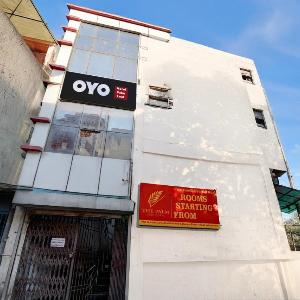 Hotel O The Palm Leaf