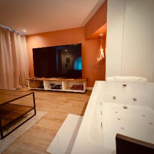 Nancy-Place P01 Grand appartement proche gare cinéma jacuzzi