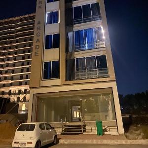 E Tesoro Stays - Luxury Apartment Near Airport ISB