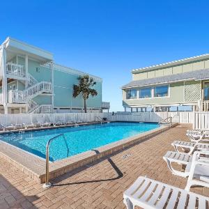 Boardwalk Unit A18