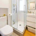 Charming Studio with Eiffel Tower Views in Pariss 15th