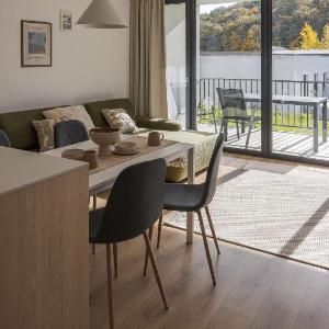 Gardinn Business Apartment • Balcony •Free parking