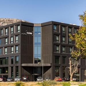 Hotel Cube
