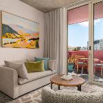 ONEHUNDRED ON M Cosy Apartments