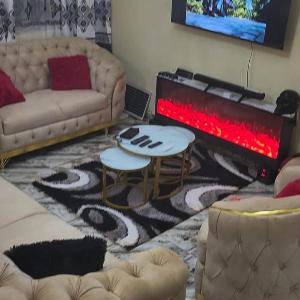 Khalifa luxury guest house Mbalgong