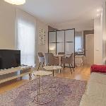 Cozy Minimal Apartment in Lively La Latina