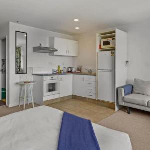 Comfortable Studio with Parking and Seaview