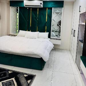 Regency Crown Hotel