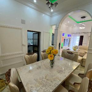 Appartement luxueux chambre salon