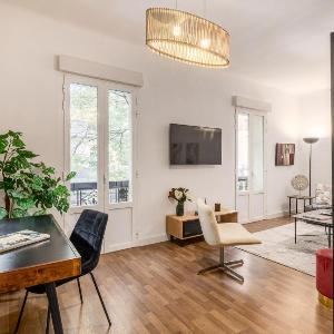 Stylish 2-Bed Apartment in Salamanca Madrid