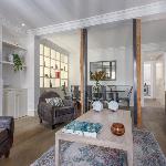 Elegant 2-Bed Apartment in Central Madrid 