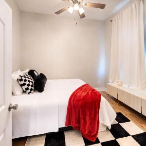 The Matt Winn Suite A Cozy Modern Brick Home