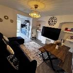 Elegant 4-Bedroom House in Shepherds Bush