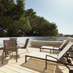 Dream Villa with Pool & Jacuzzi in Ciudad Amurallada