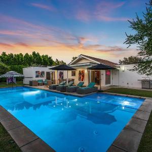 Nova Mae charming 3-bedroom with private pool in sunny Palm Springs CA