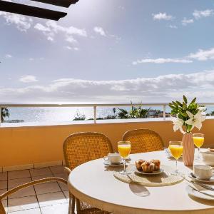 Malibu Mansions Apartments by Alfresco Stays