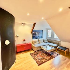 Attic 15 min to Charles Bridge