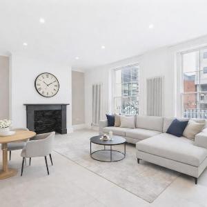 NEW Artisan Flat by Signature Stays - Modern - Spacious