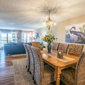 5606 - Heron Cove 102N