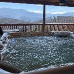 Beartastic Mountain View Lodge Game Room Hot Tub! Gatlinburg Tennessee