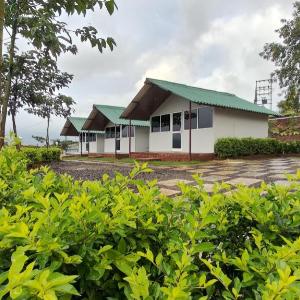 Shelby Resort Pawana