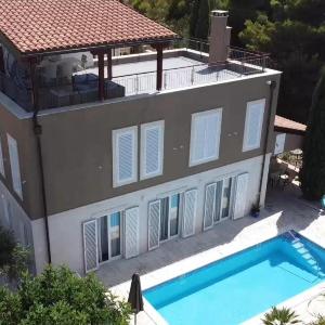 Family friendly house with a swimming pool Splitska Brac - 25361