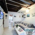 UrbanFlat 192 - 1 Bedroom Apartment in the very center of Paris 