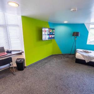 100 Dale road Studios in Guest house
