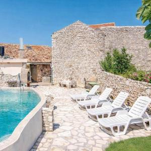 Old Stone House Vodnjan by Villas Guide