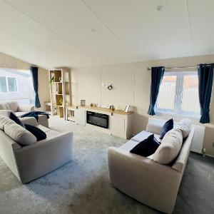The Buttercup Lodge