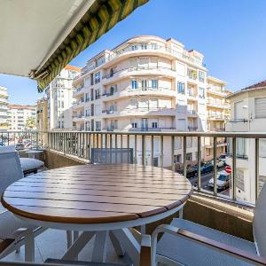 Renovated Prestige 3P Luxe apt Terrace & Parking