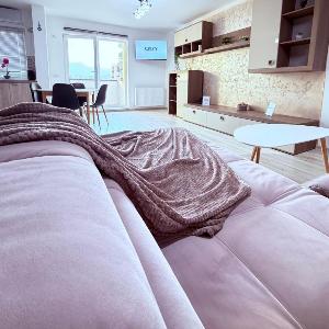 Luxury Collection Apartments - Coresi Mall Area