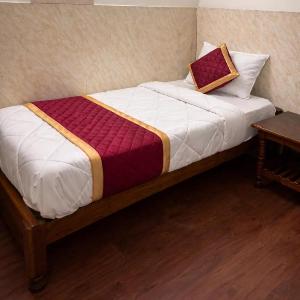 Mayura Residency