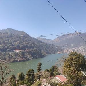 Loxis Heleri Resort Nanital