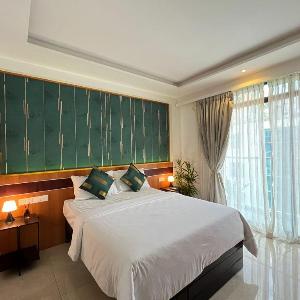 The R One Hotel