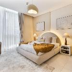 Elegant 1 BR District One