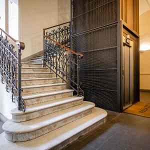 Luxury one bedroom in best location