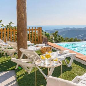 Villa La Loma Torrox by Ruralidays