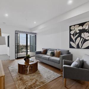 Stylish New Apartment with Modern Appliances