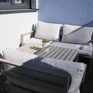 Apartments with parking space Makarska - 25390